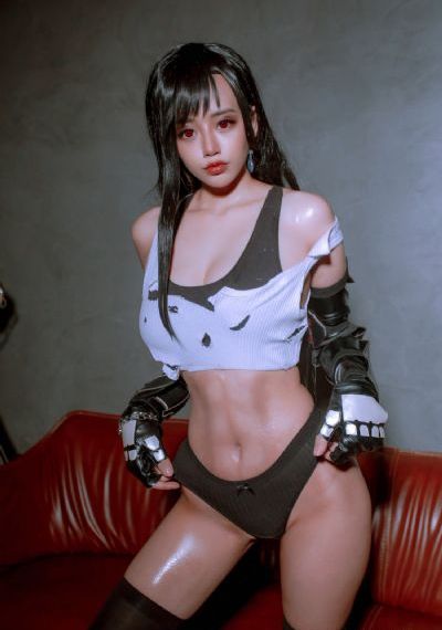 女搜查官紧身皮衣调教蒂亚_720HD在线观看